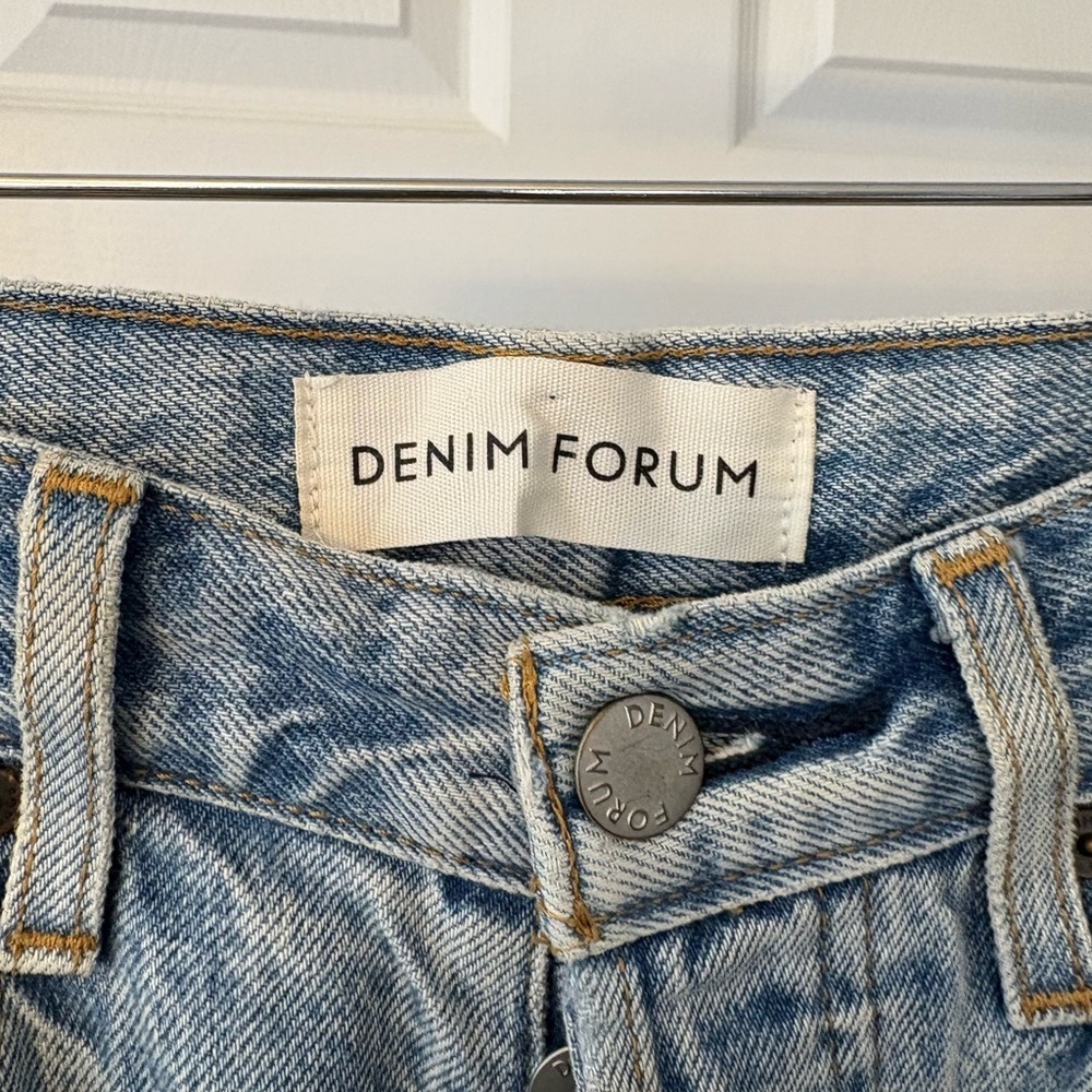 Aritzia Denim Forum Joni High Rise Loose Blue Distressed Jean Size 26 Cotton - Picture 9 of 14